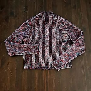 Lululemon Sweater size 6